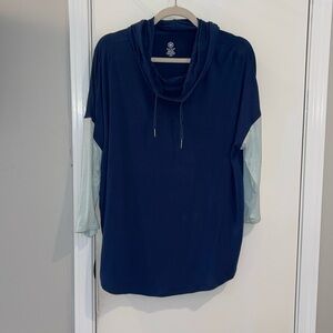 GAIAM Cowl Neck Dolman Sleeve Super Soft Top